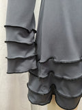 Tunique grise à manches longues avec surpiqures noires